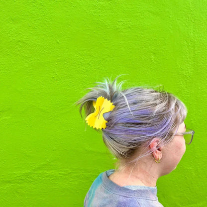 The Peach Fuzz Farfalle Pasta Hair Claw